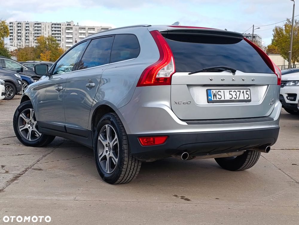 Volvo XC 60 T6 AWD Edition Pro - 26
