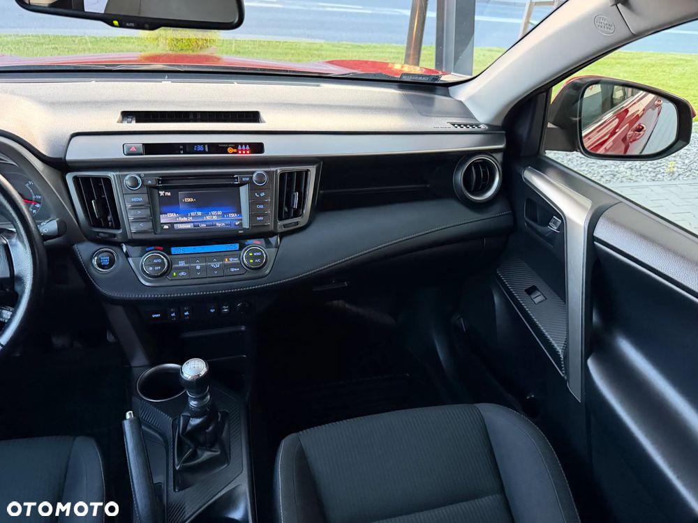 Toyota RAV4 2.0 Prestige EU6 - 8
