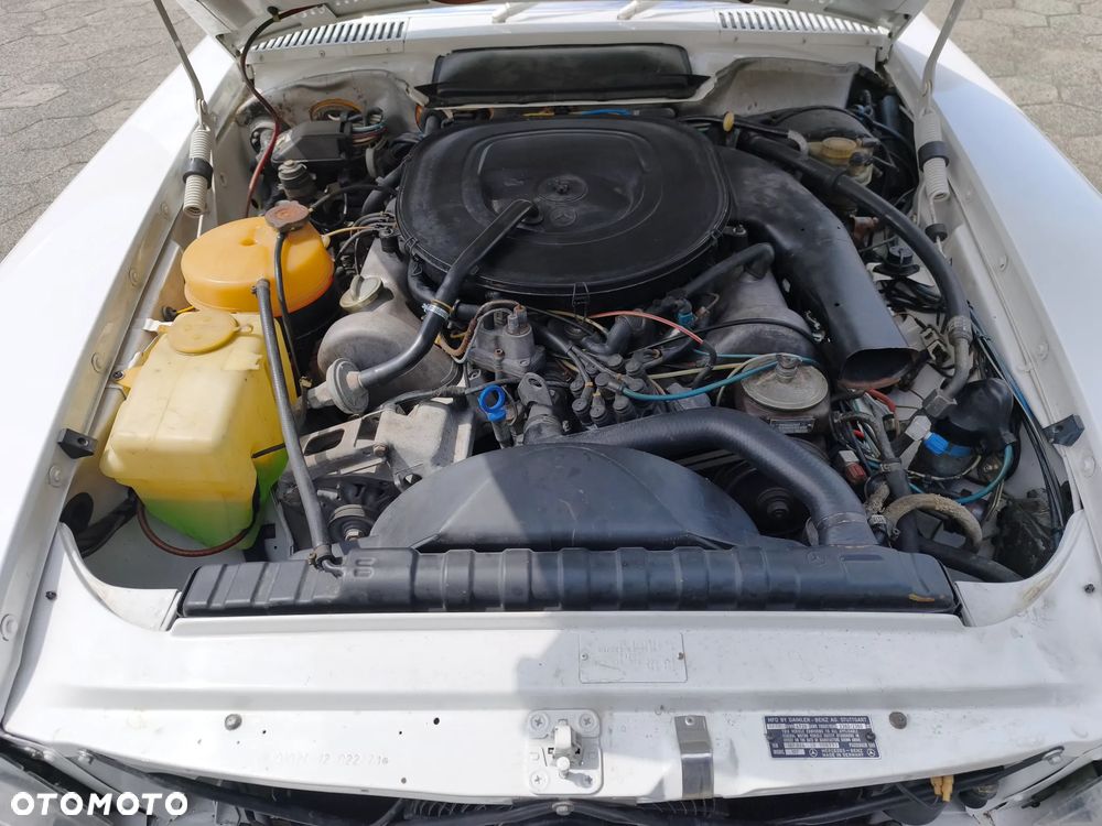 Mercedes-Benz SLC - 25
