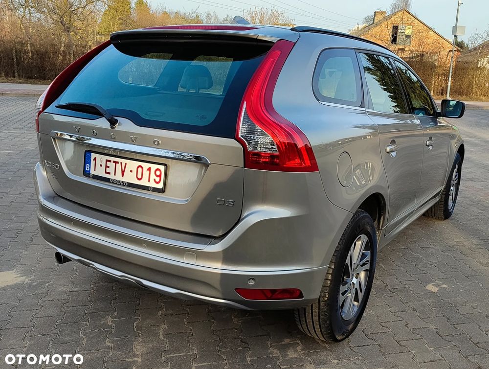 Volvo XC 60 D3 Edition Pro - 10
