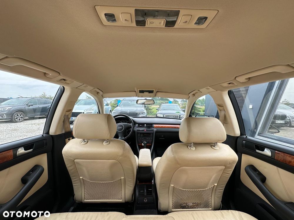 Audi A6 Avant - 16