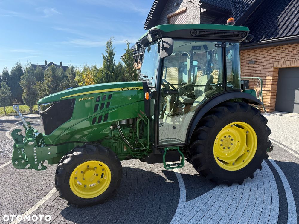 John Deere 5090GN - 8