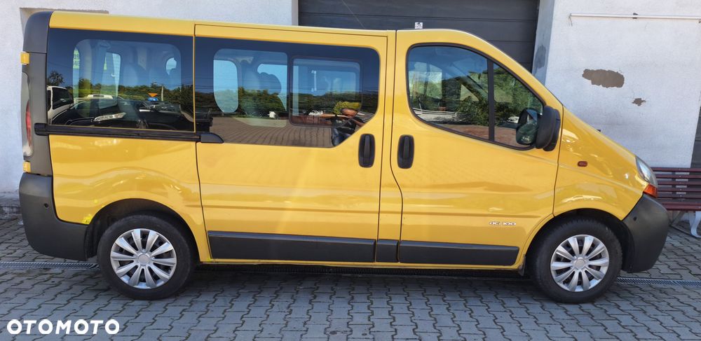 Renault Trafic - 13