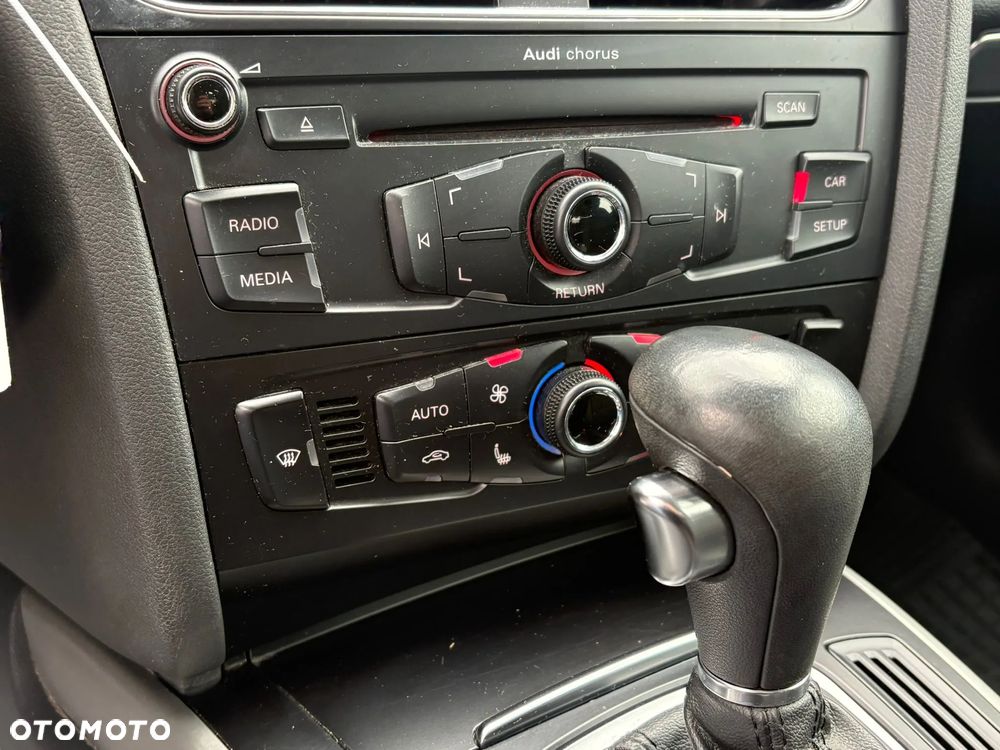 Audi A4 Avant 1.8 TFSI multitronic Ambiente - 28