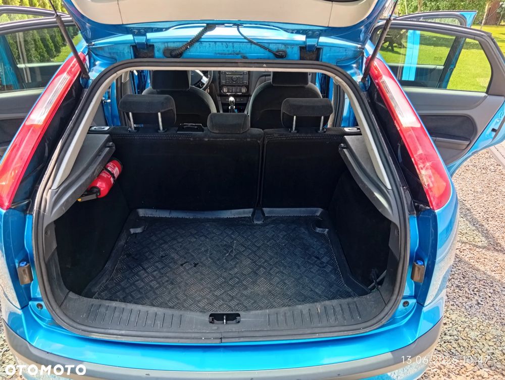 Ford Focus 2.0 TDCi Ghia - 4
