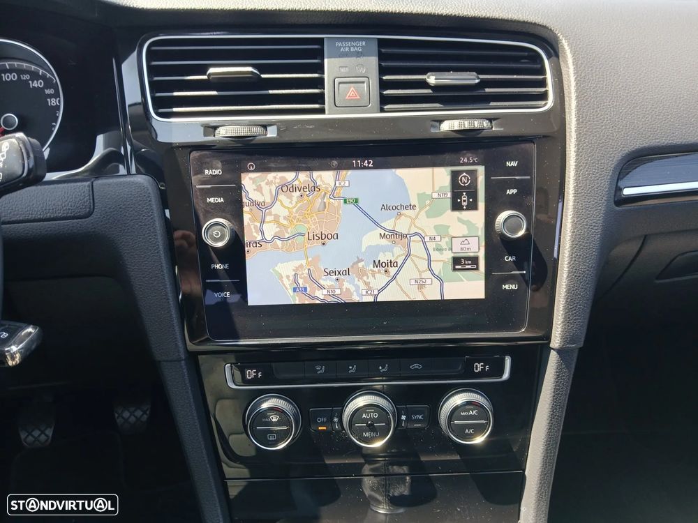 VW Golf Variant 1.6 TDi Highline - 18