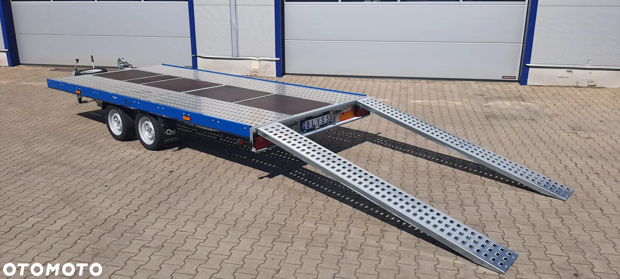 Blyss Przyczepa Laweta Autotransporter RazorBack 450 - 9