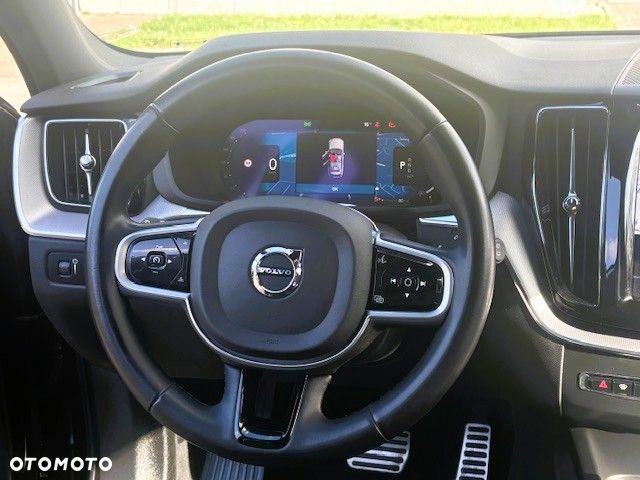 Volvo XC 60 B4 D Ultimate Dark - 9