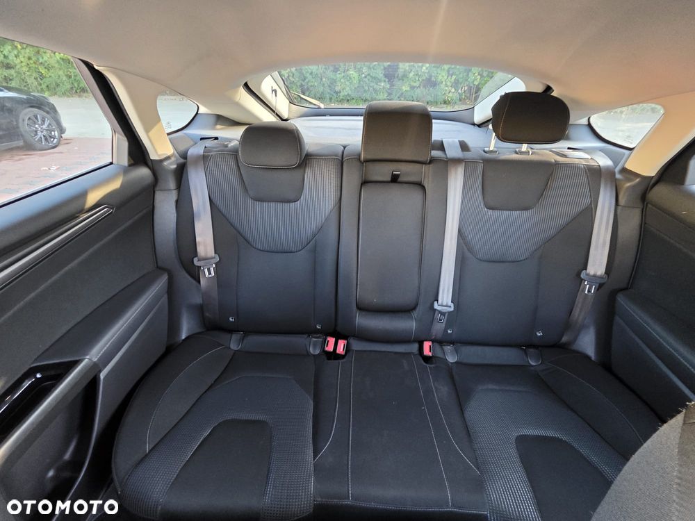 Ford Mondeo - 4