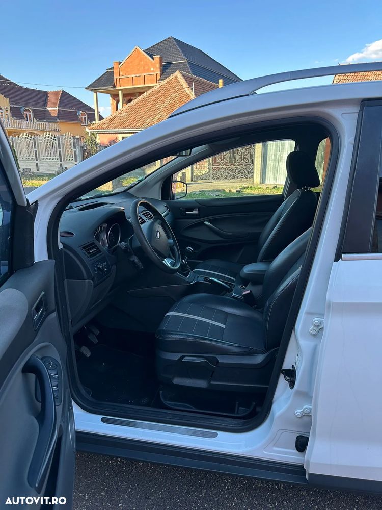 Ford Kuga - 6