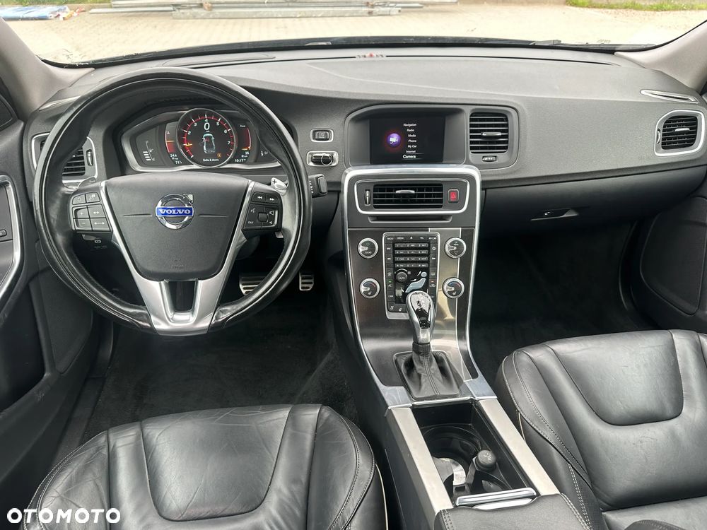 Volvo S60 - 25
