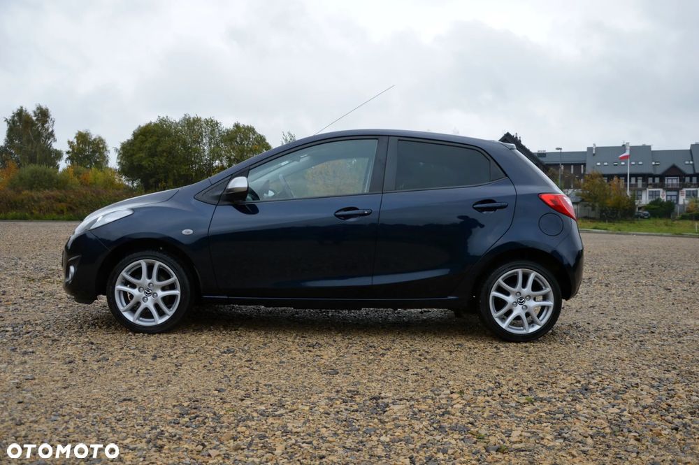 Mazda 2 1.3 Exclusive + - 18