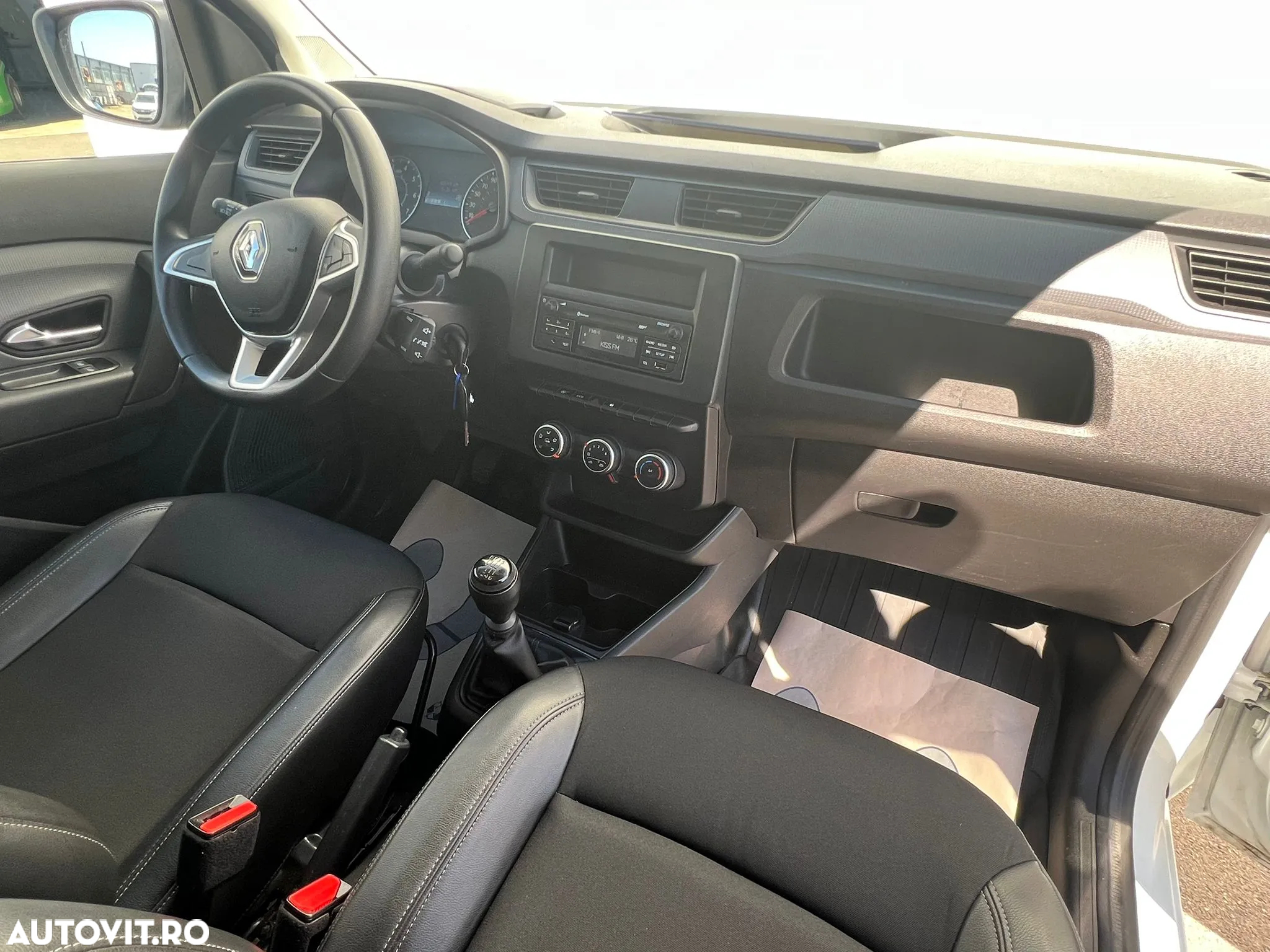 Renault Express - 12
