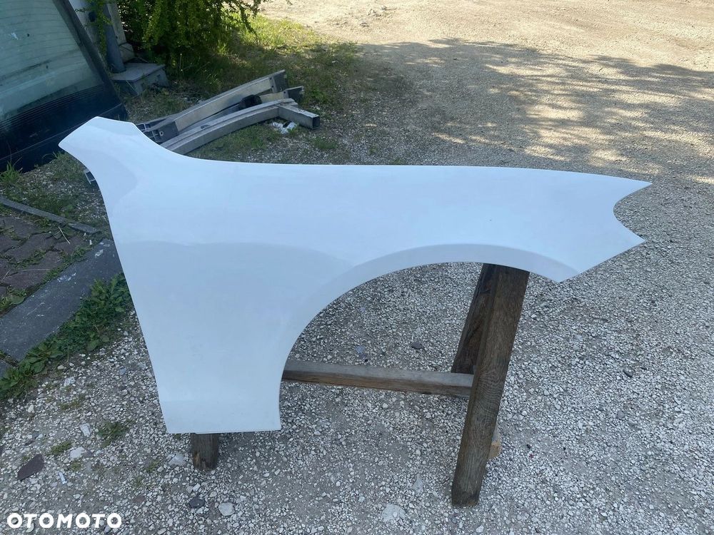 BŁOTNIK PRZEDNI PRAWY MERCEDES E KLASA COUPE W238 A2388810201 - 1