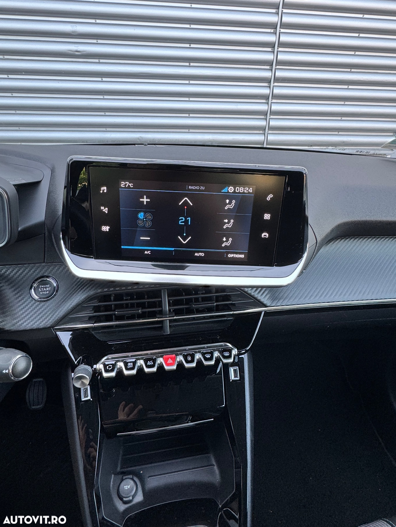 Peugeot 208 PureTech 110 Stop & Start Allure - 38