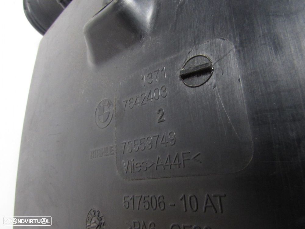 Caixa de filtro de ar SEMI-NOVO/ ORIGINAL BMW i3 (I01) 13717642403 - 5