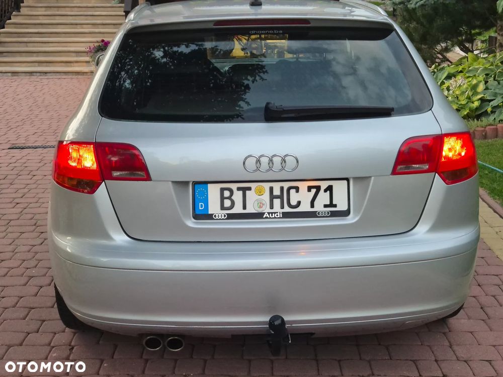 Audi A3 Sportback 2.0 TDI DPF S line Sportpaket (plus) - 7