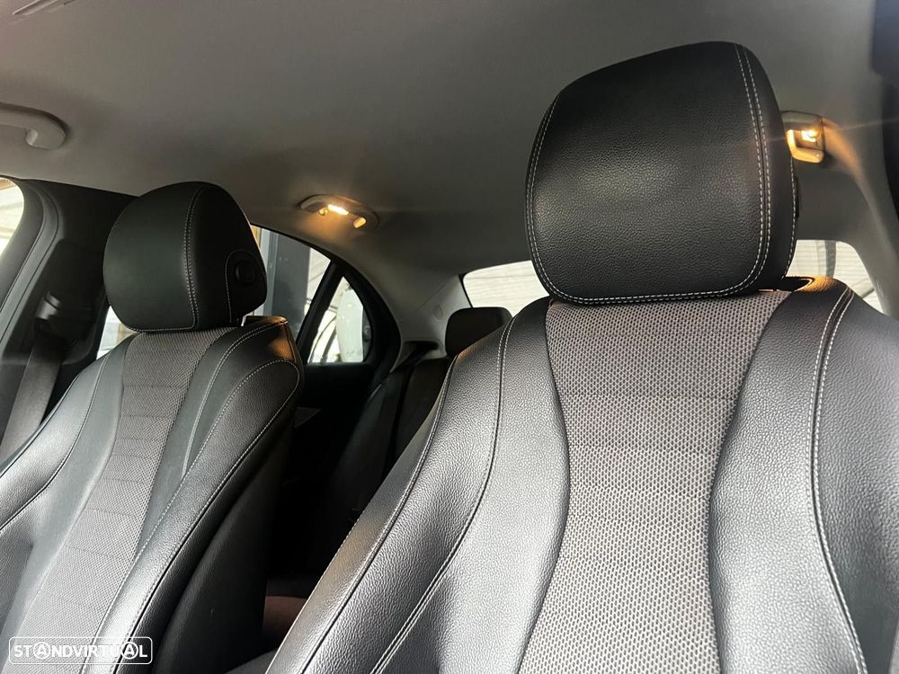 Mercedes-Benz E 300 de Avantgarde - 9