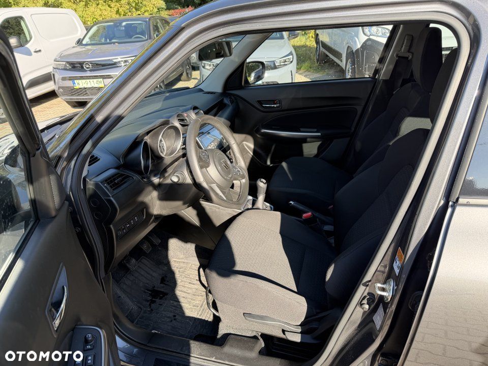 Suzuki Swift - 8