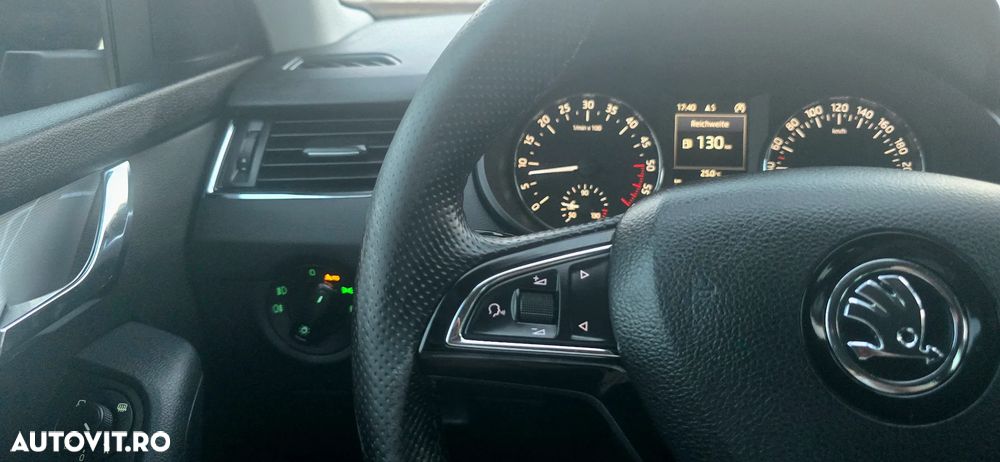 Skoda Octavia 2.0 TDI (Green tec) Style - 11