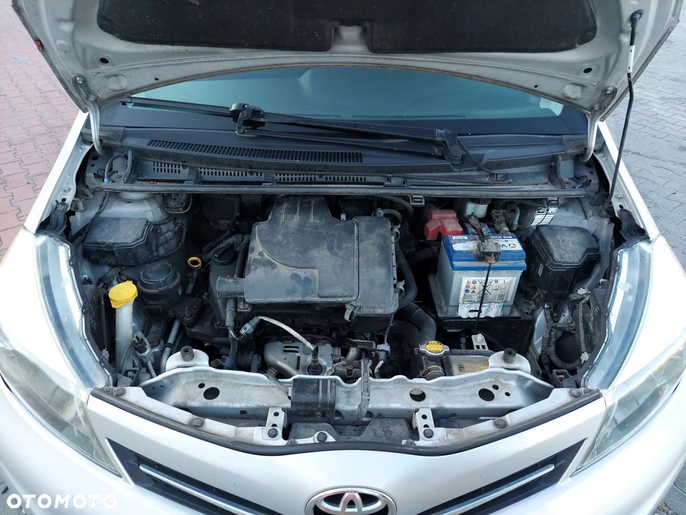 Toyota Yaris 1.0 Luna - 13
