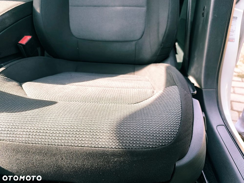 Volkswagen Passat 2.0 TDI 4Motion BlueMotion Technol Comfortline - 10