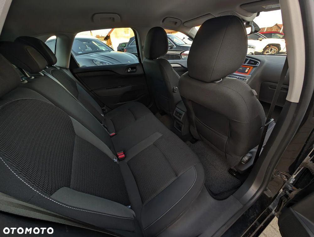 Citroën C4 PureTech 110 Selection - 26