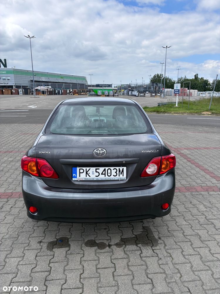 Toyota Corolla 1.6 VVT-i Terra - 3