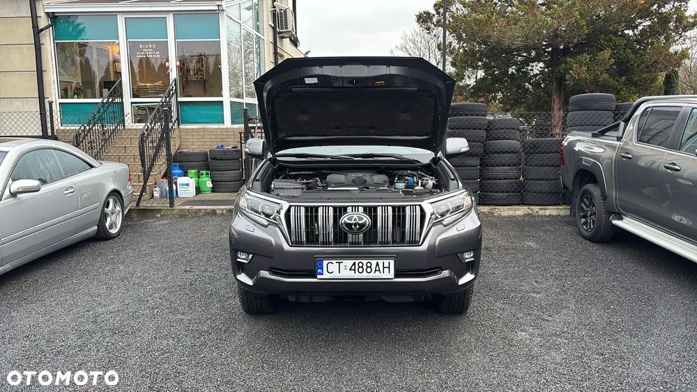 Toyota Land Cruiser LC 2.8 D-4D Prestige - 23