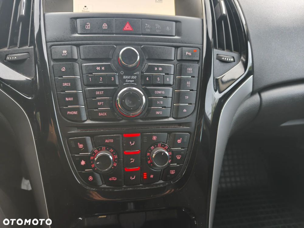 Opel Astra 2.0 CDTI Cosmo S&S - 12