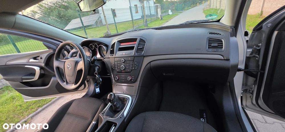 Opel Insignia - 16