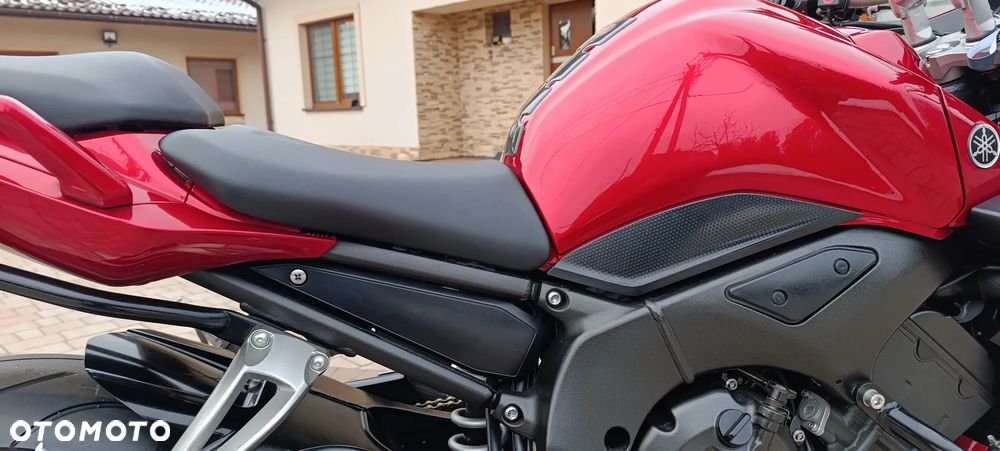Yamaha FZ - 25