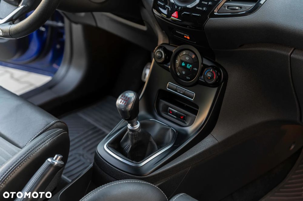 Ford Fiesta 1.6 EcoBoost ST - 26