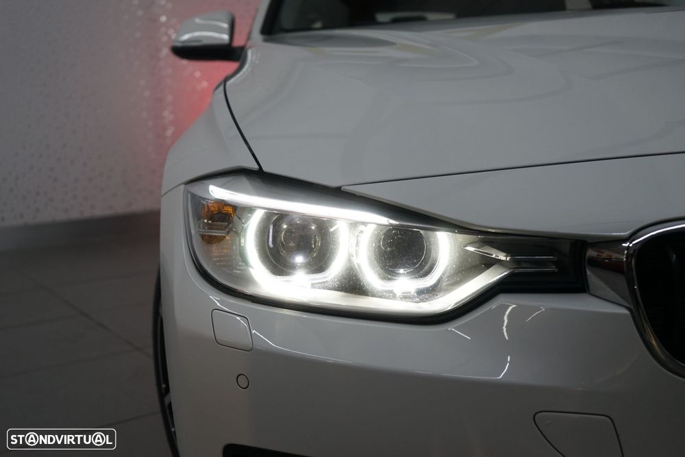 BMW 320 d Touring Line Sport - 4