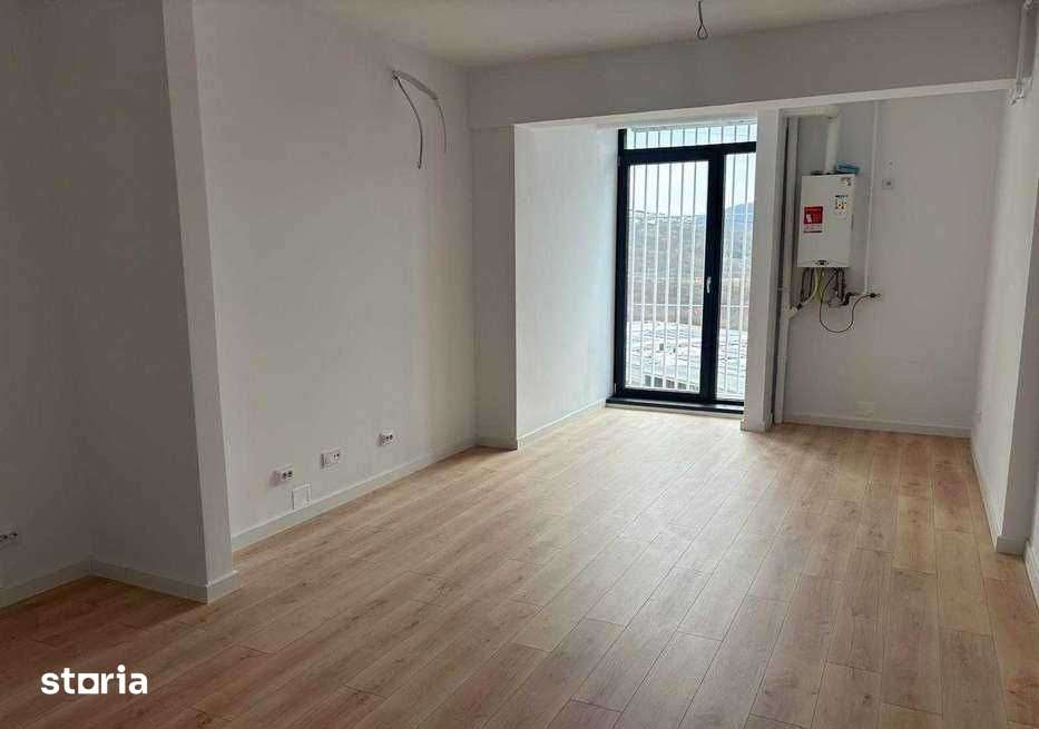 Apartament de 2 camere, finisat, 49 mp, parcare, zona Vivo — fotografia 1