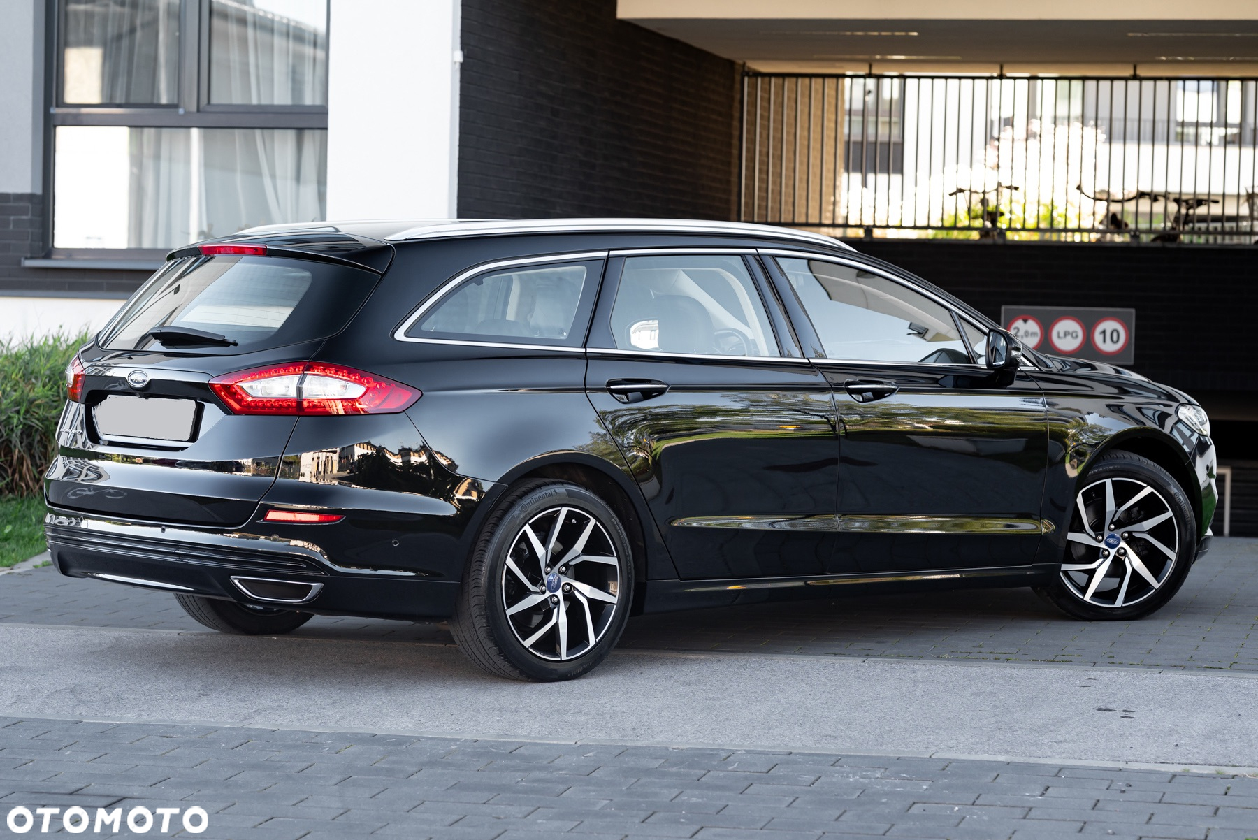 Ford Mondeo - 13
