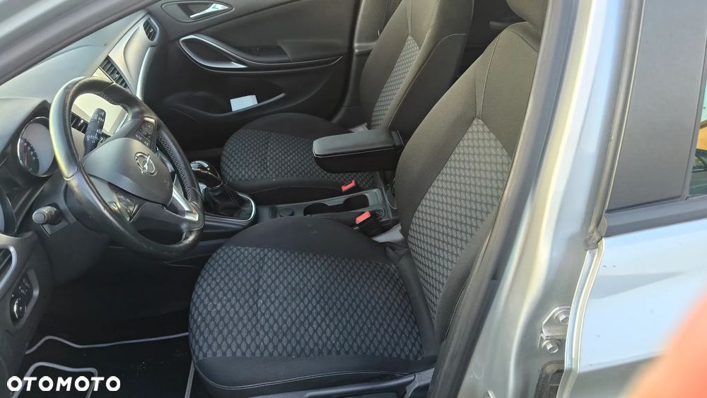 Opel Astra 1.4 Turbo Dynamic - 10