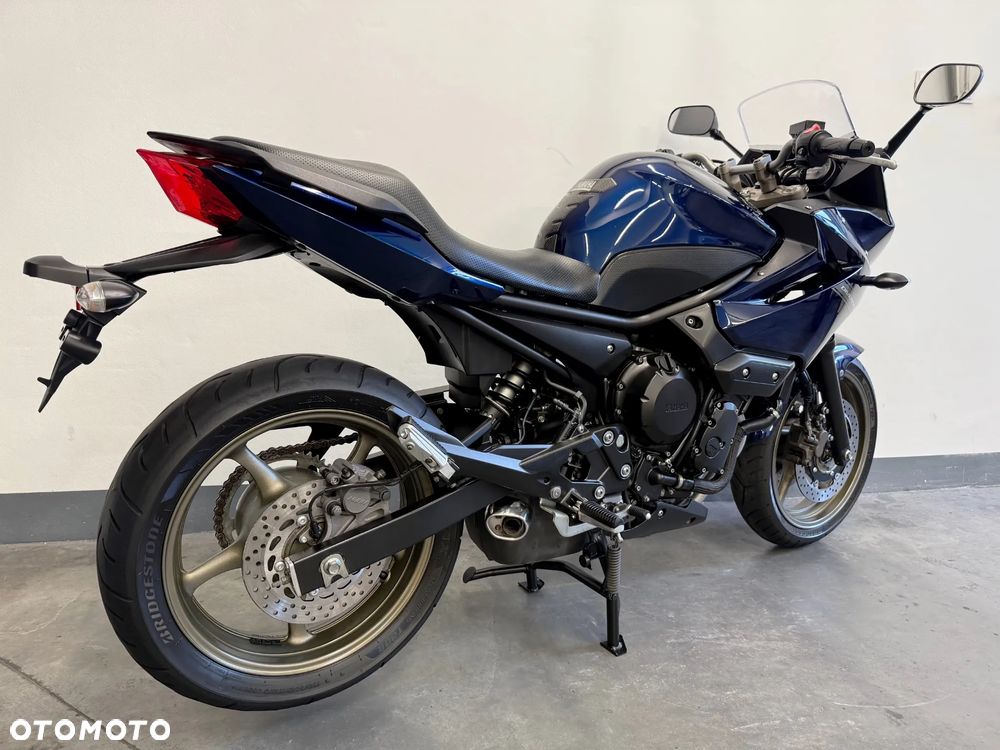 Yamaha XJ - 3