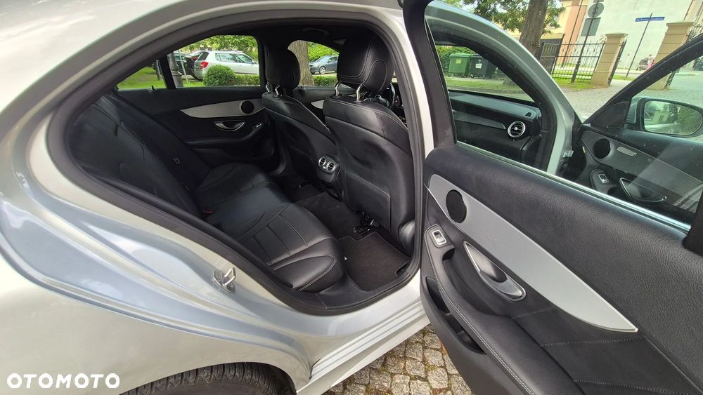 Mercedes-Benz Klasa C 200 (BlueTEC) d AMG Line - 27
