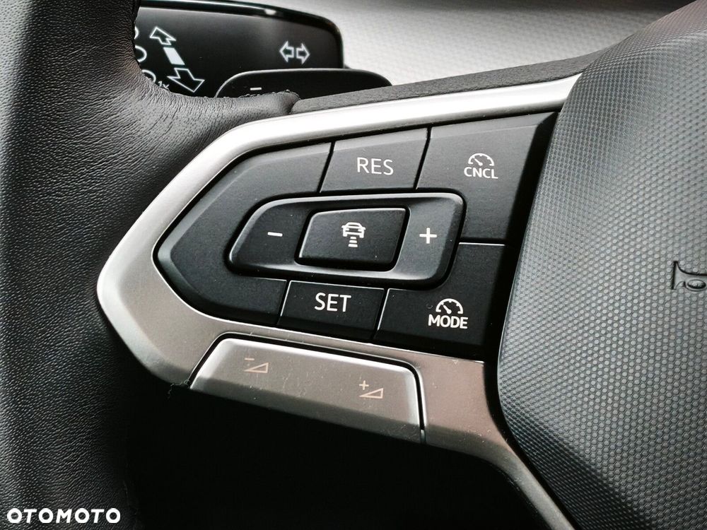 Volkswagen Golf 1.5 TSI EHybrid PHEV 150kW Style DSG - 21