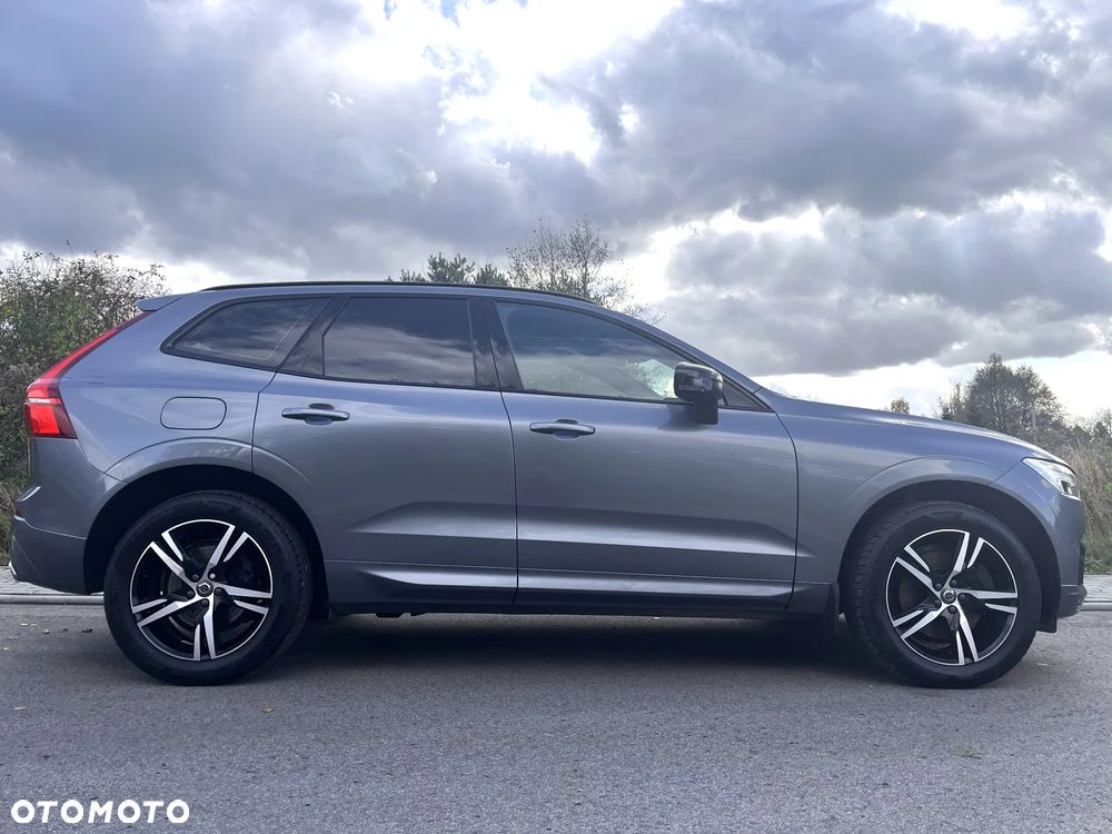 Volvo XC 60 T4 R-Design - 9