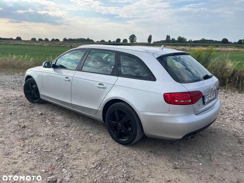 Audi A4 - 4