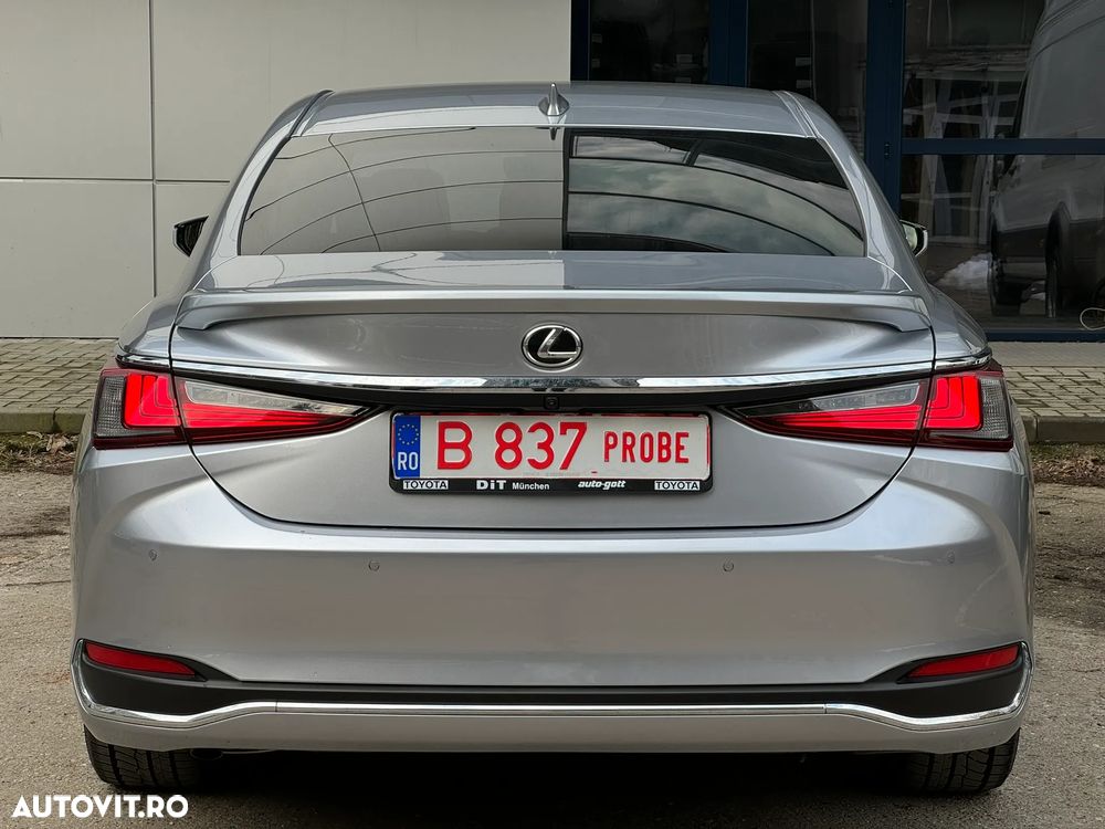 Lexus Seria ES 300h Executive - 5