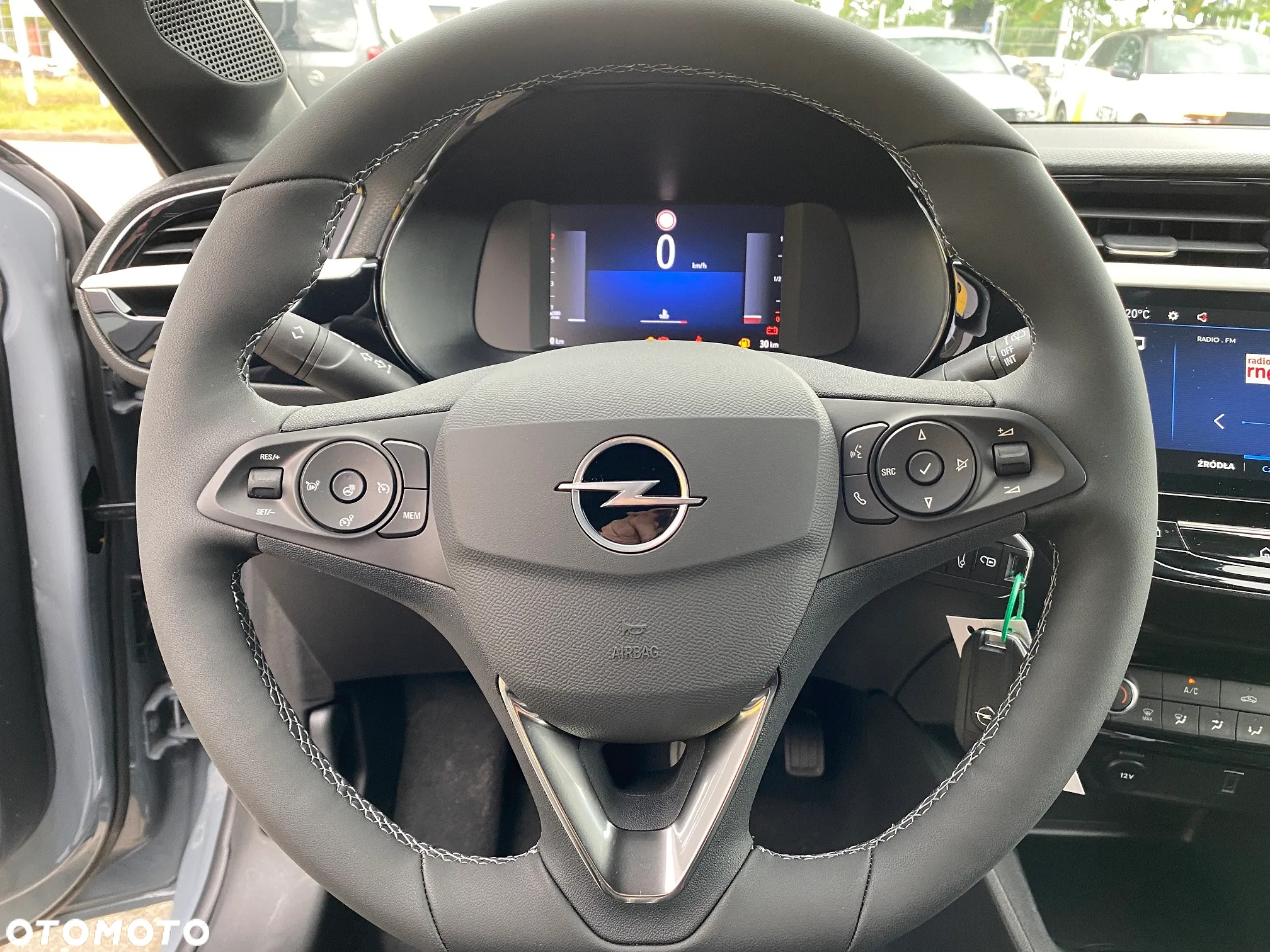 Opel Corsa 1.2 GS S&S - 12