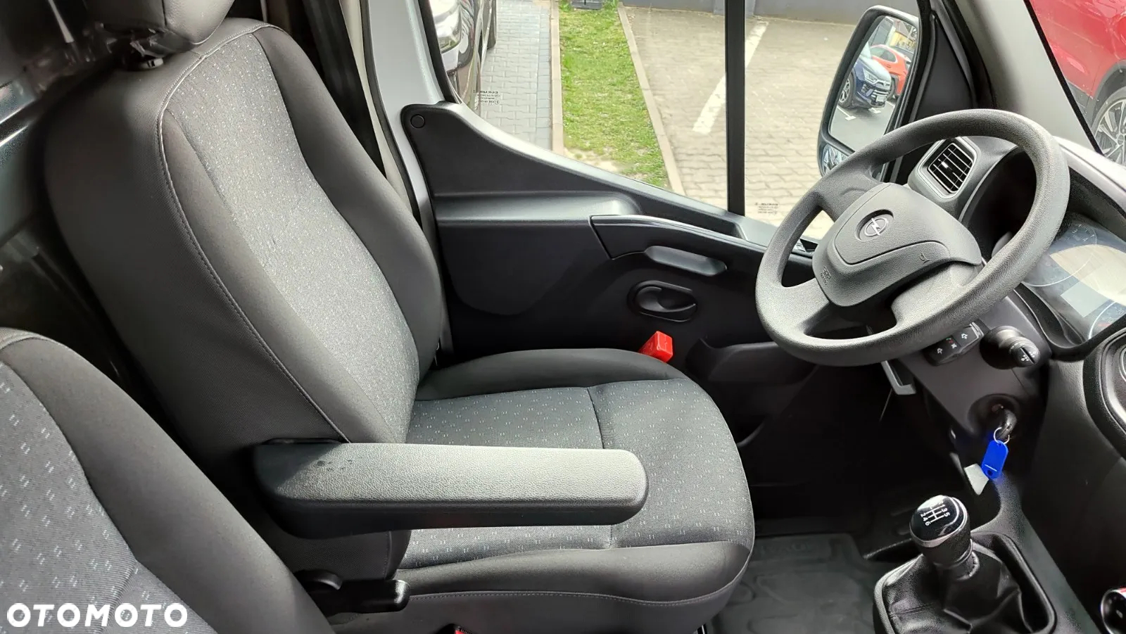Opel Movano B - 14