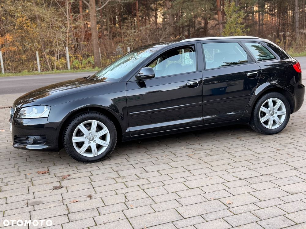 Audi A3 Sportback 1.6 Attraction - 16