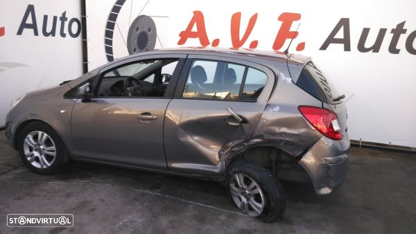 Para Peças Opel Corsa D (S07) - 7