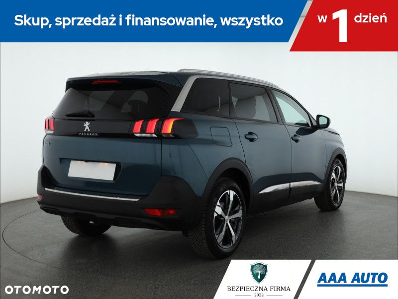 Peugeot 5008 - 6
