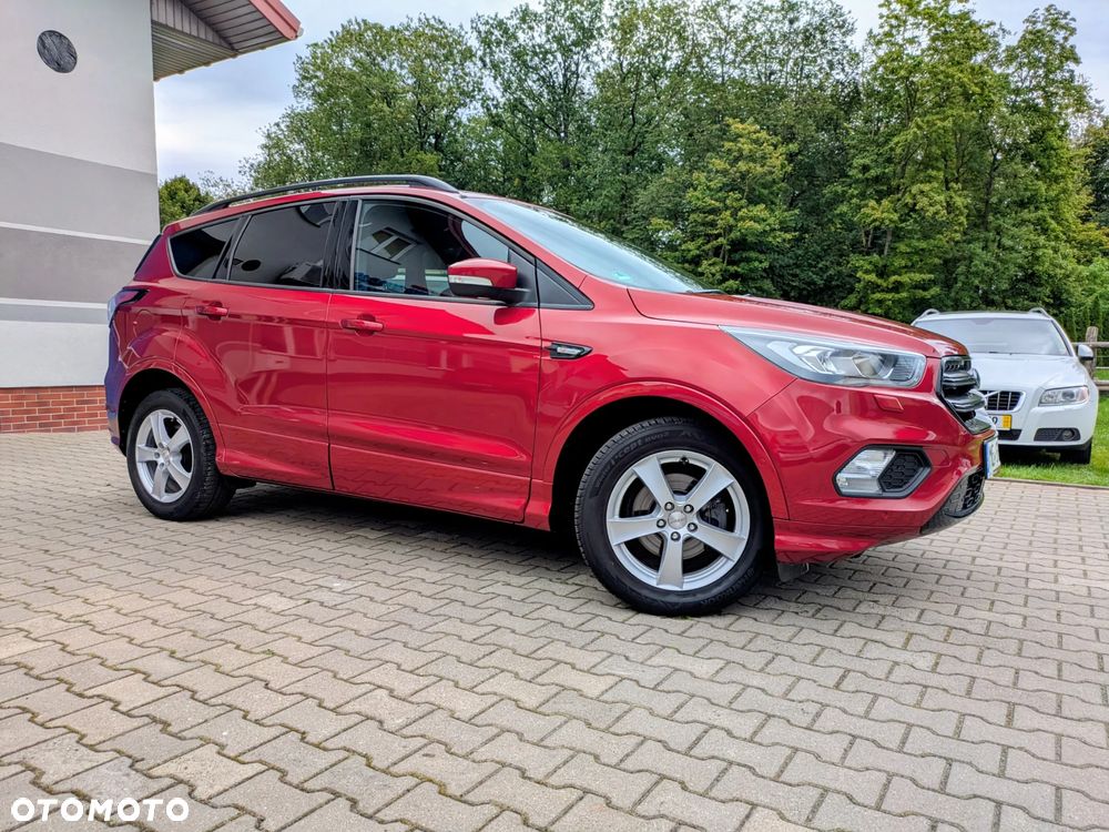 Ford Kuga 1.5 EcoBoost 2x4 ST-Line - 6