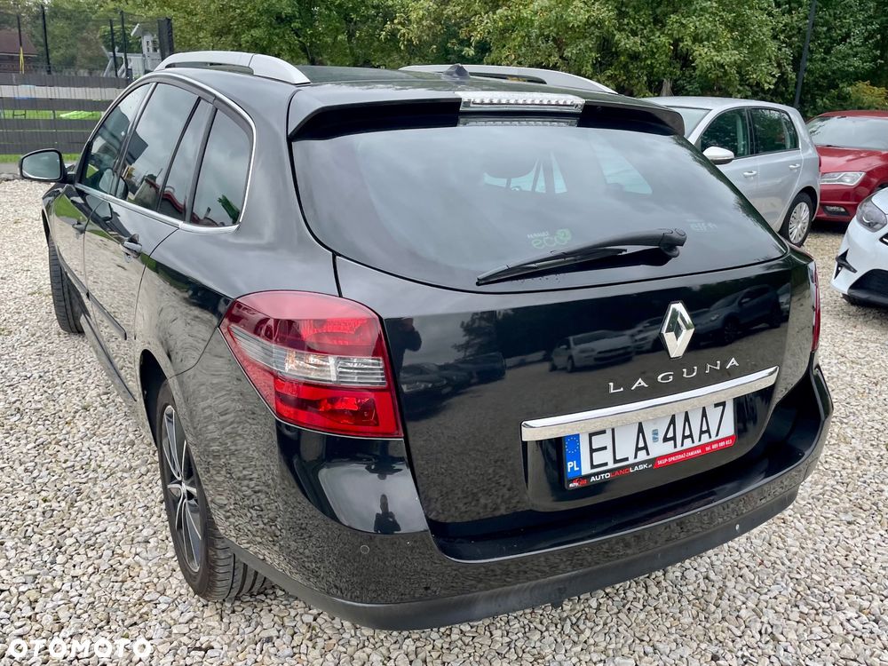 Renault Laguna dCi 110 FAP Limited - 16